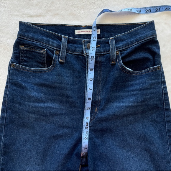 Levi's High Waisted Mom Jeans - Picture 7 of 10